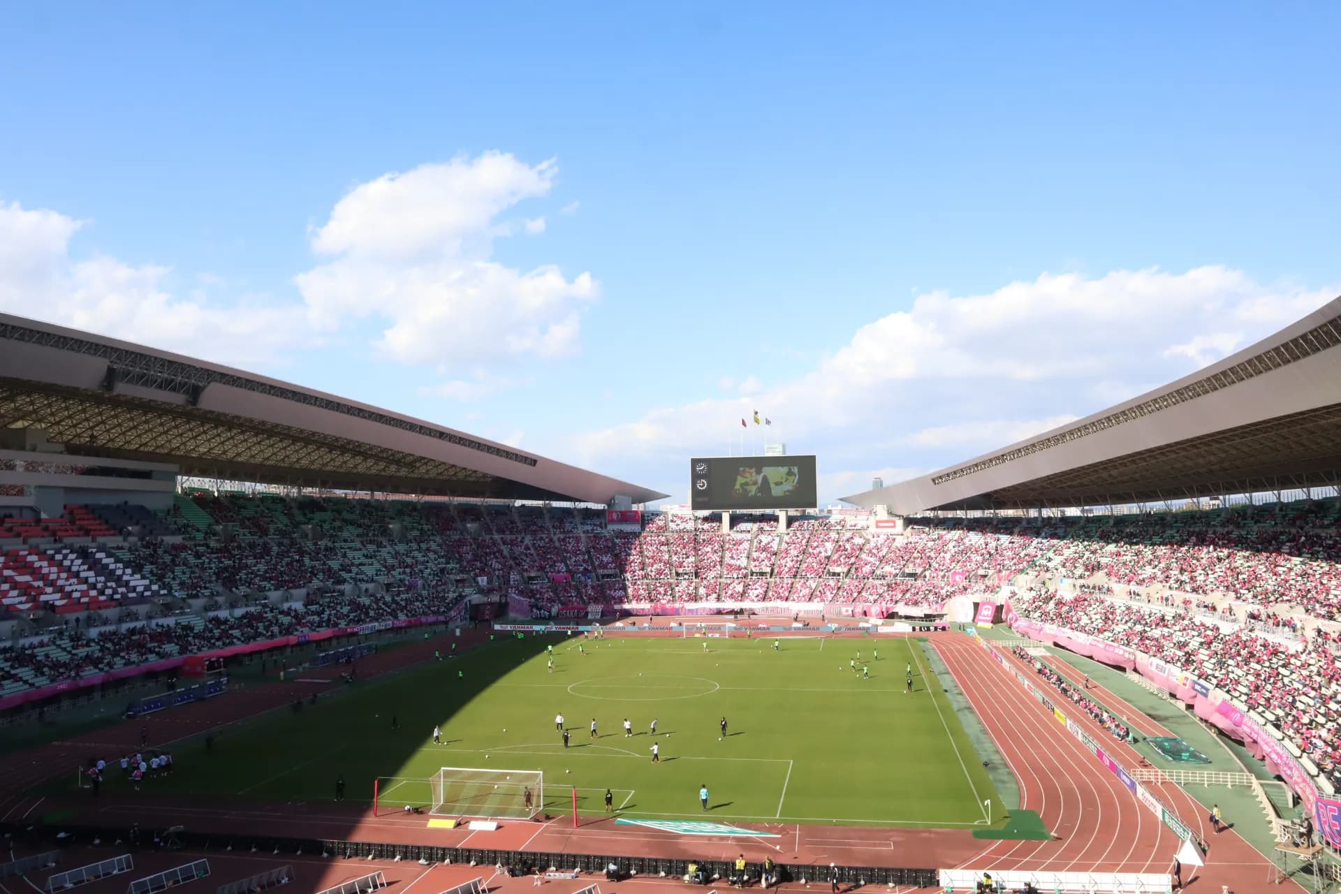 Nagai Stadium Goal Upper E Row E39 · Seat number 42