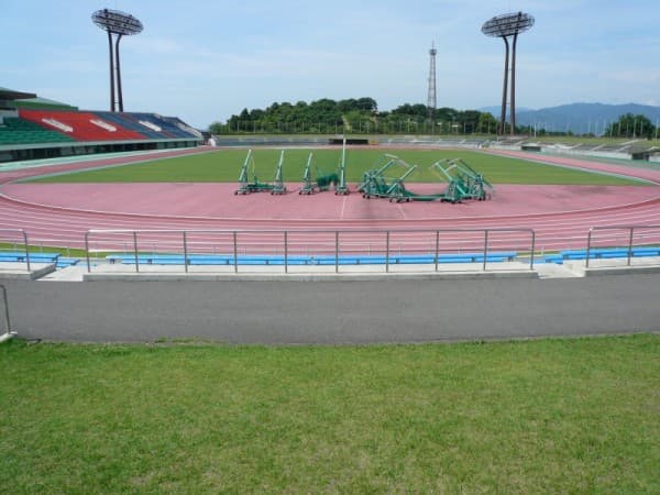 ニンジニアスタジアム